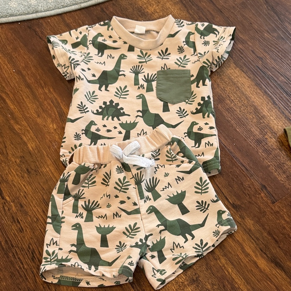 Dinosaur Print Kids' Outfit
